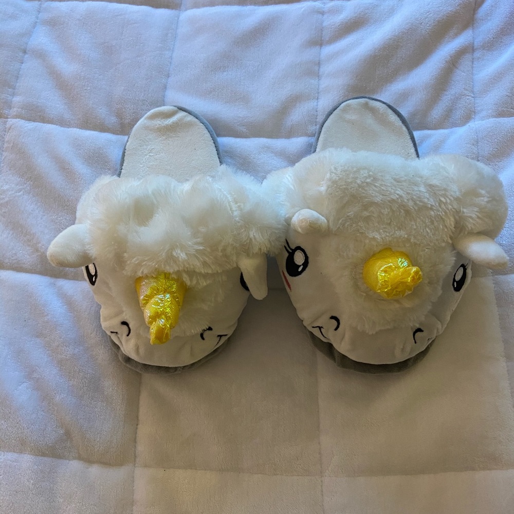 Barely worn comfy slip on unicorn slippers